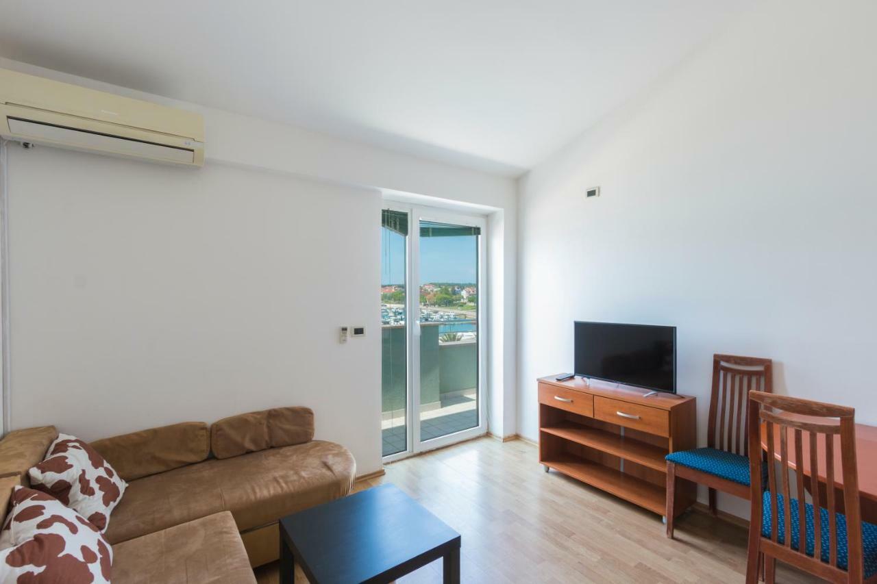 Apartments Riva Μεντουλίν Εξωτερικό φωτογραφία