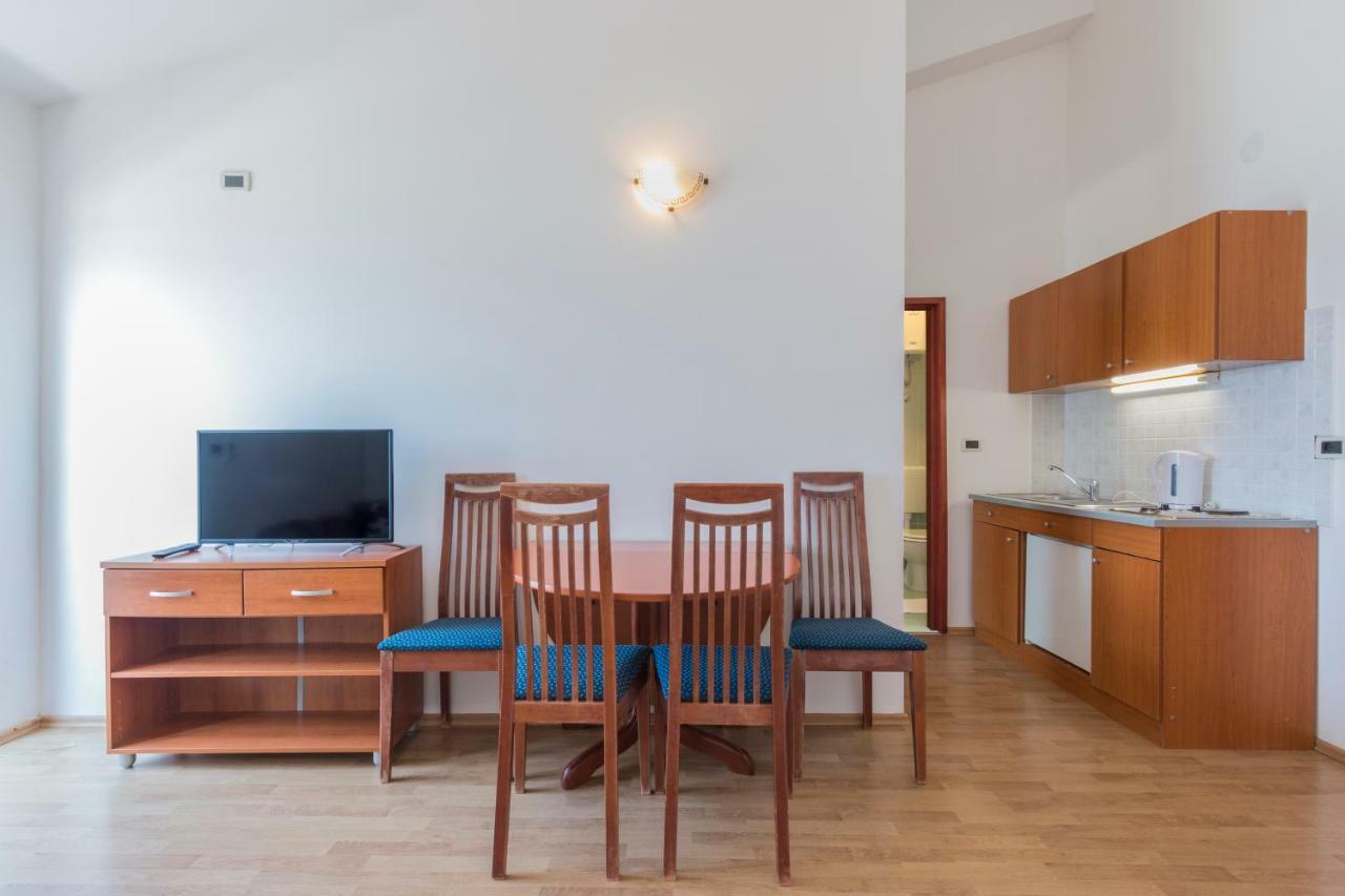 Apartments Riva Μεντουλίν Εξωτερικό φωτογραφία